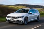 Volkswagen Passat GTE Estate 2019 года (UK)